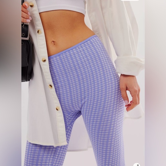 Free People Intimately Periwinkle Gingham Capri Leggings NWT L/XL - Picture 7 of 8